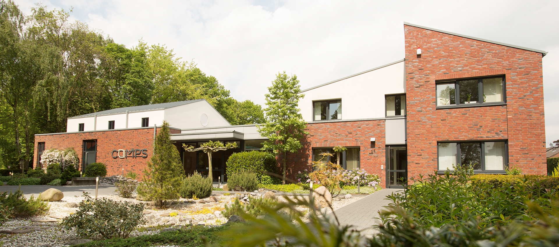 Architektur des Bestattungshauses Camps