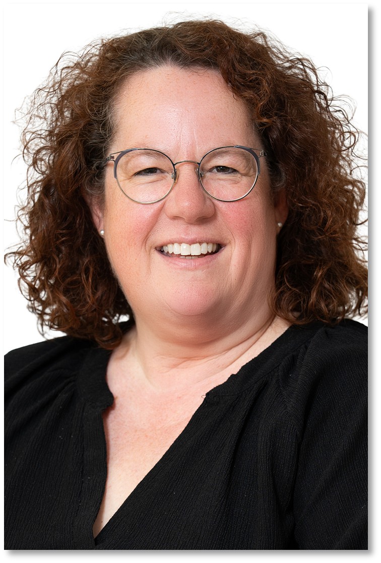 Regine Hackstein – Bestattungshaus Camps